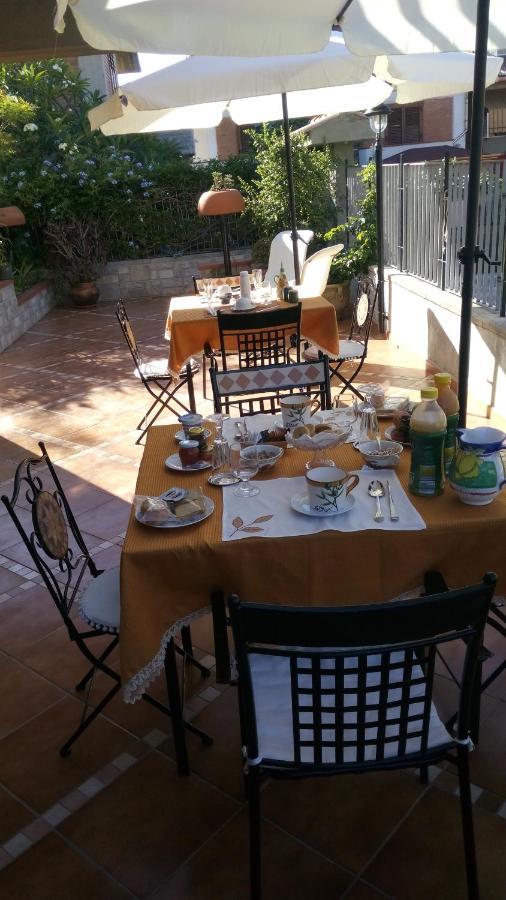 B&B Villa Carmen Sant'Alessio Siculo Exterior foto
