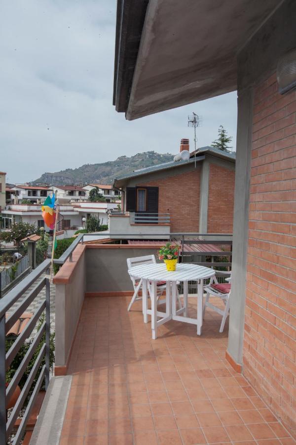 B&B Villa Carmen Sant'Alessio Siculo Exterior foto